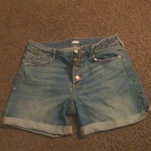 Cute summer high waisted shorts for the summer!!